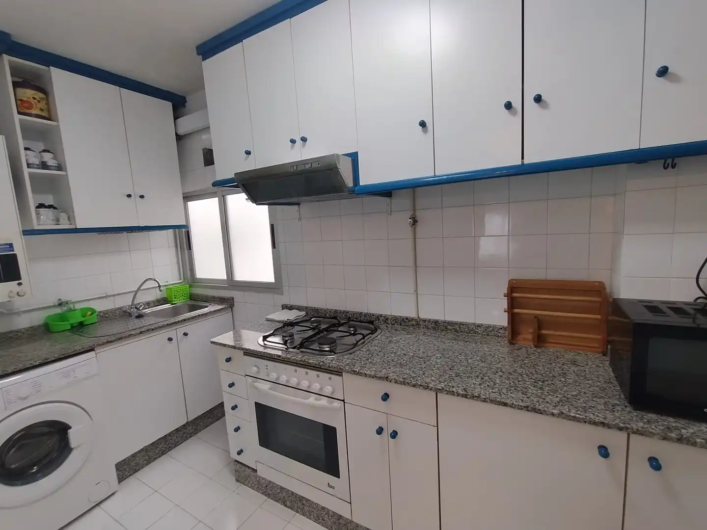 Kitchen of Flat for rent in Santiago de Compostela   with Heating, Storage room and Furnished