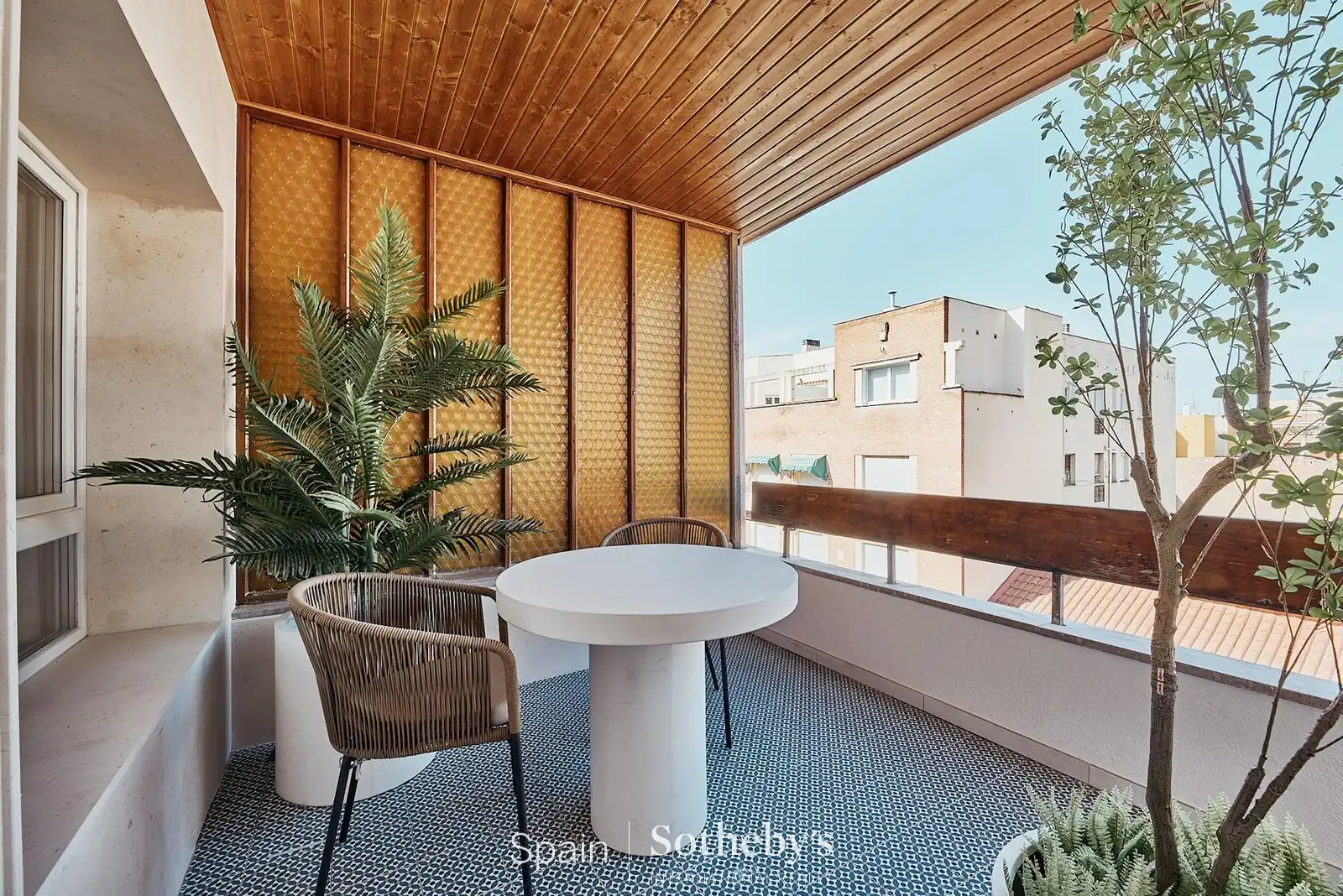 Apartament amb ascensor en venda a Calle de Castelló