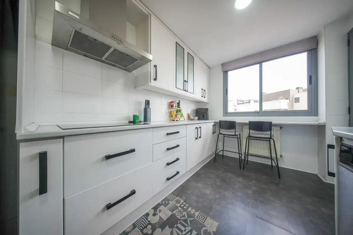 Cuina de Pis en venda en Parla amb Aire condicionat, Calefacció i Terrassa