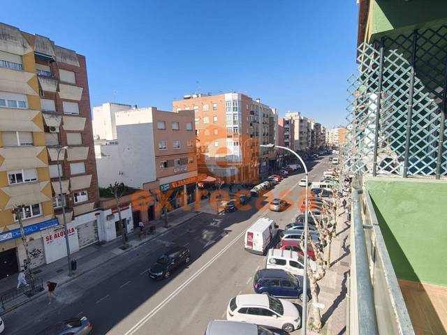 Piso en Alquiler en San Roque - Ronda Norte