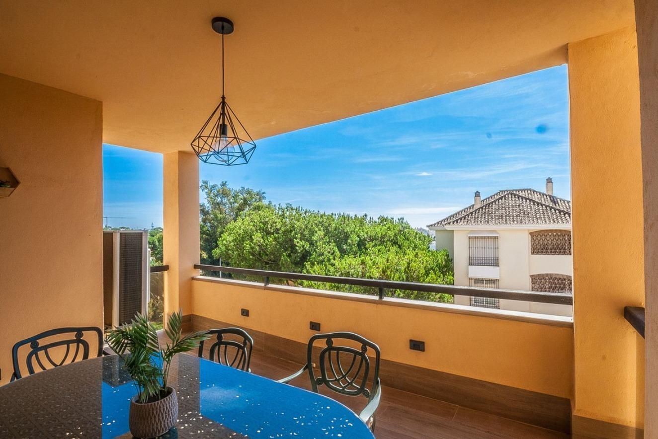 Terrace of Planta baja for sale in Marbella  with Air Conditioner, Private garden and Terrace