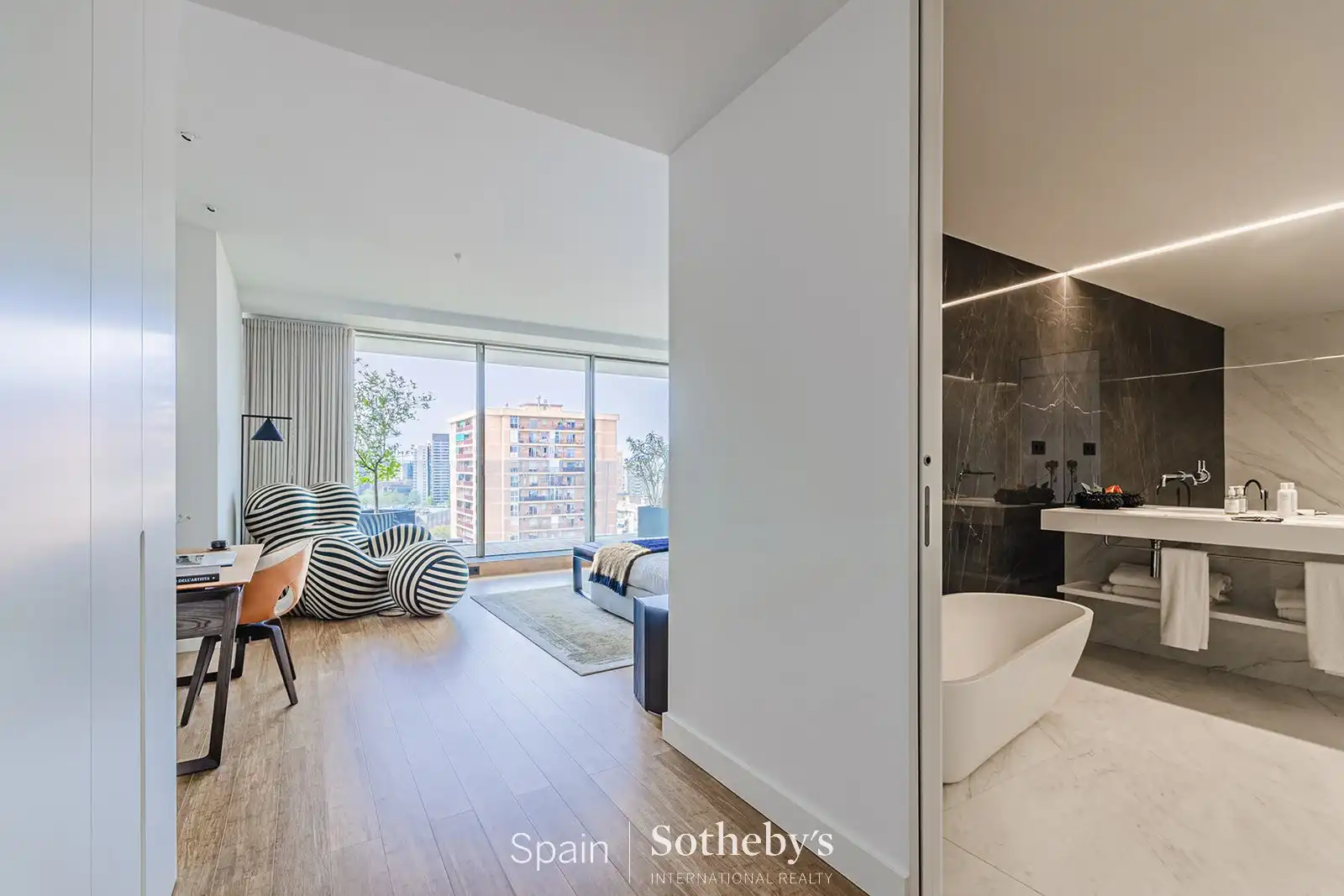 Appartement compact avec piscine à vendre à Sant Martí, imagen 6