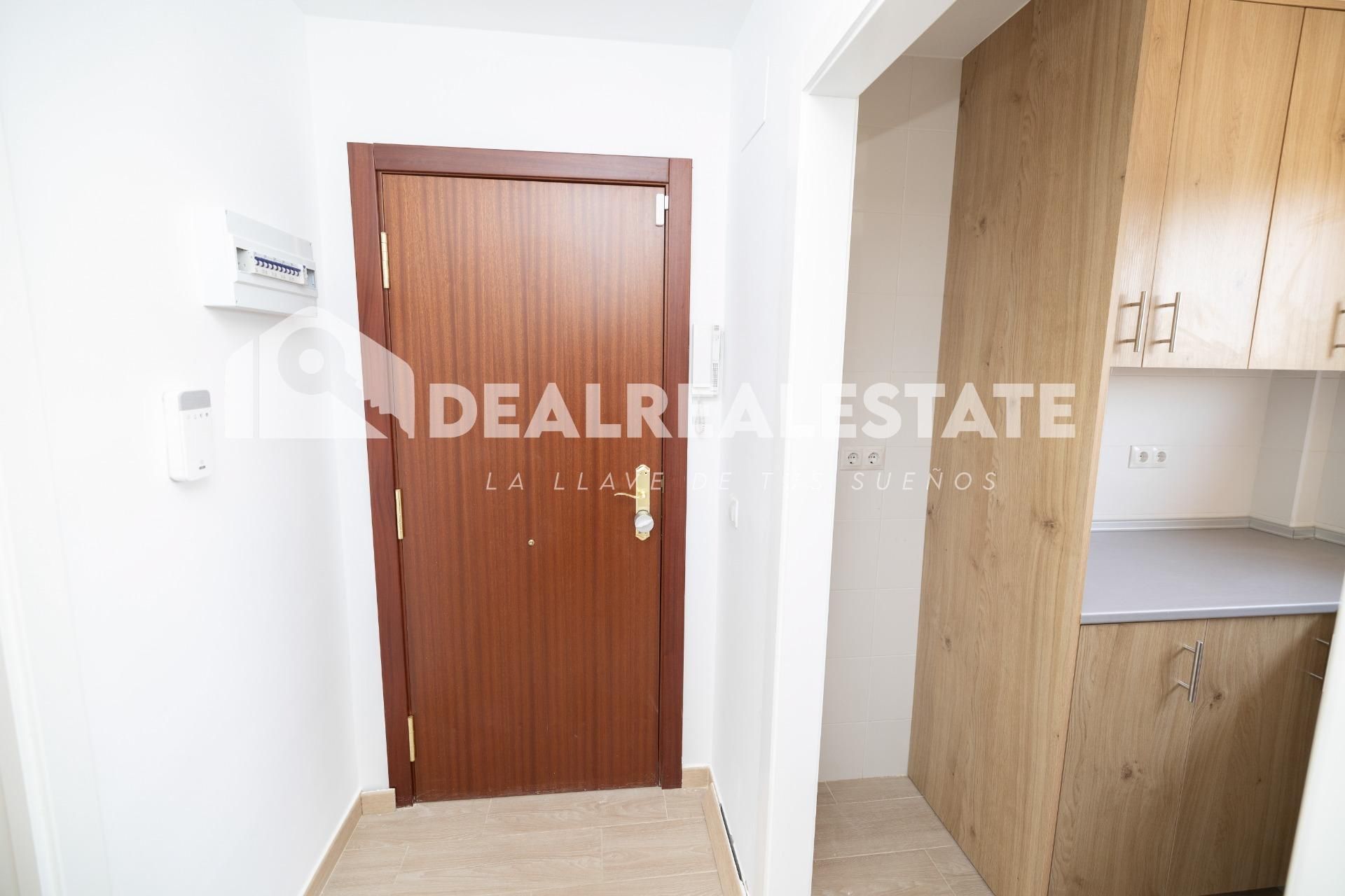 Flat for sale in Calle León X, Cruz Roja, Macarena,  Sevilla Capital