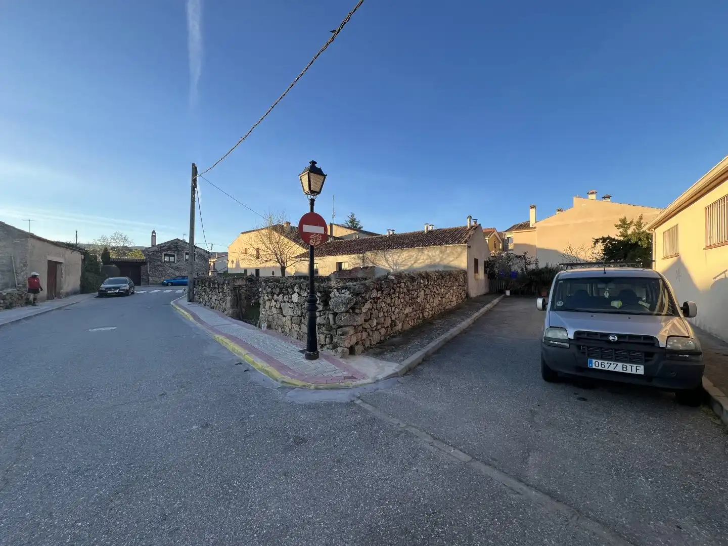 Außenansicht von Residential zum Verkauf in Torrecaballeros