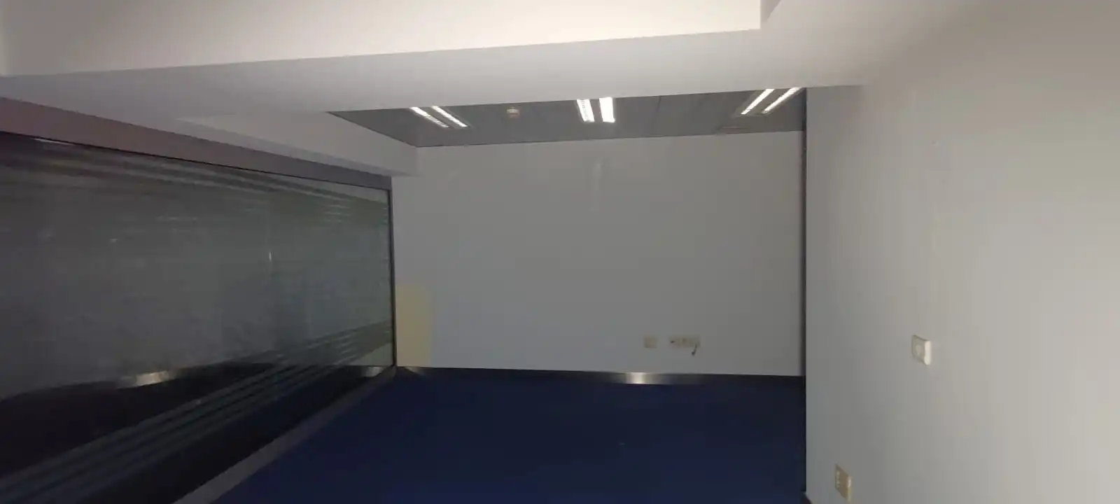 Business premises for sale in Francia Kalea 16, imagen 17