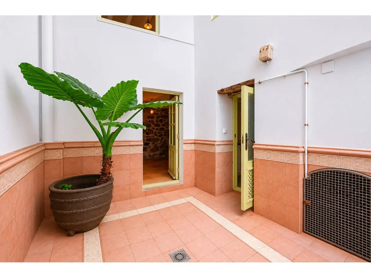 Finca rústica en venta en Palau de Santa Eulàlia con Terraza
