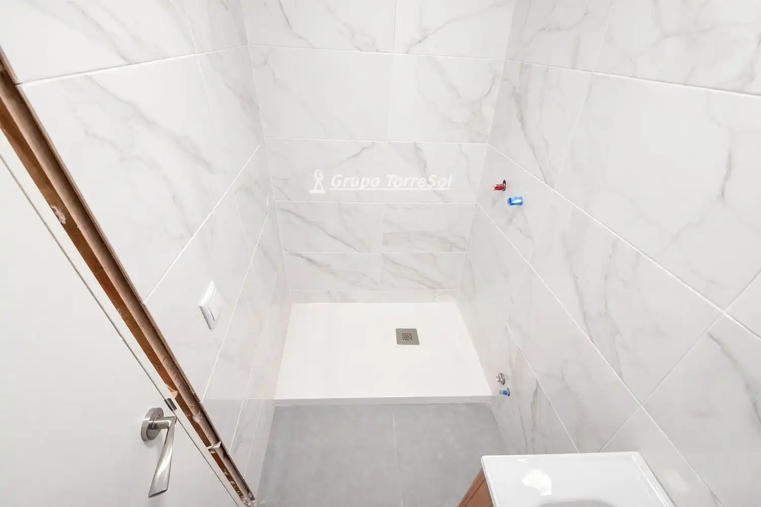 Bathroom of Flat for sale in Santa Pola  with Terrace