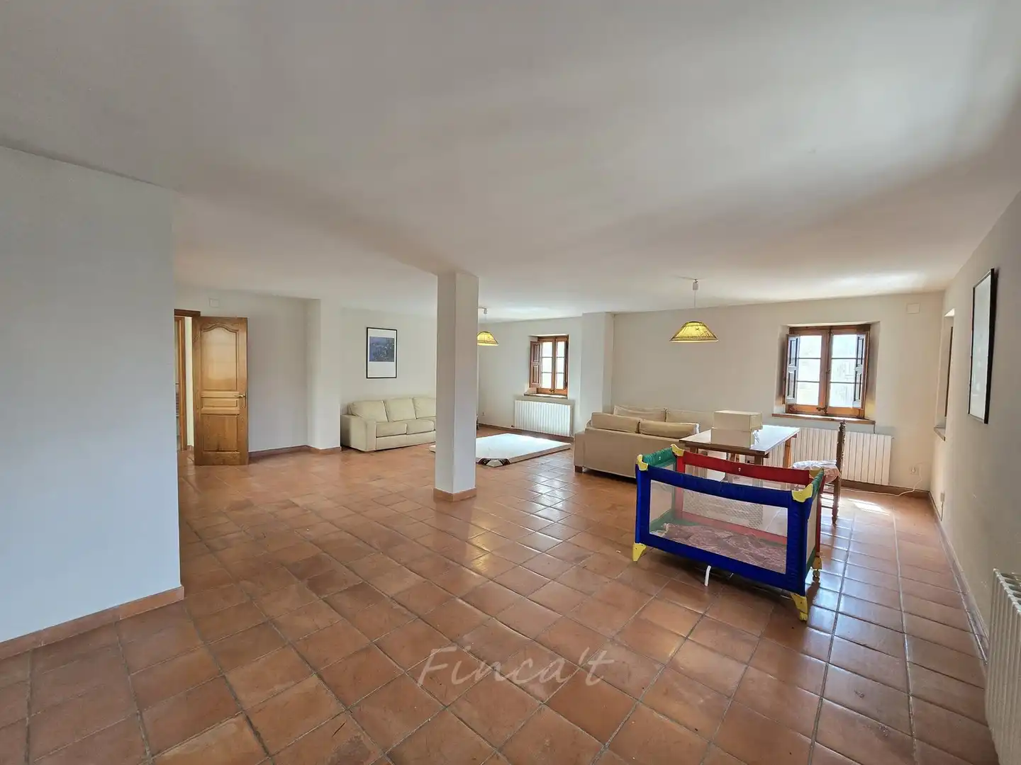 Sala d'estar de Finca rústica en venda en Collsuspina amb Calefacció, Jardí privat i Terrassa