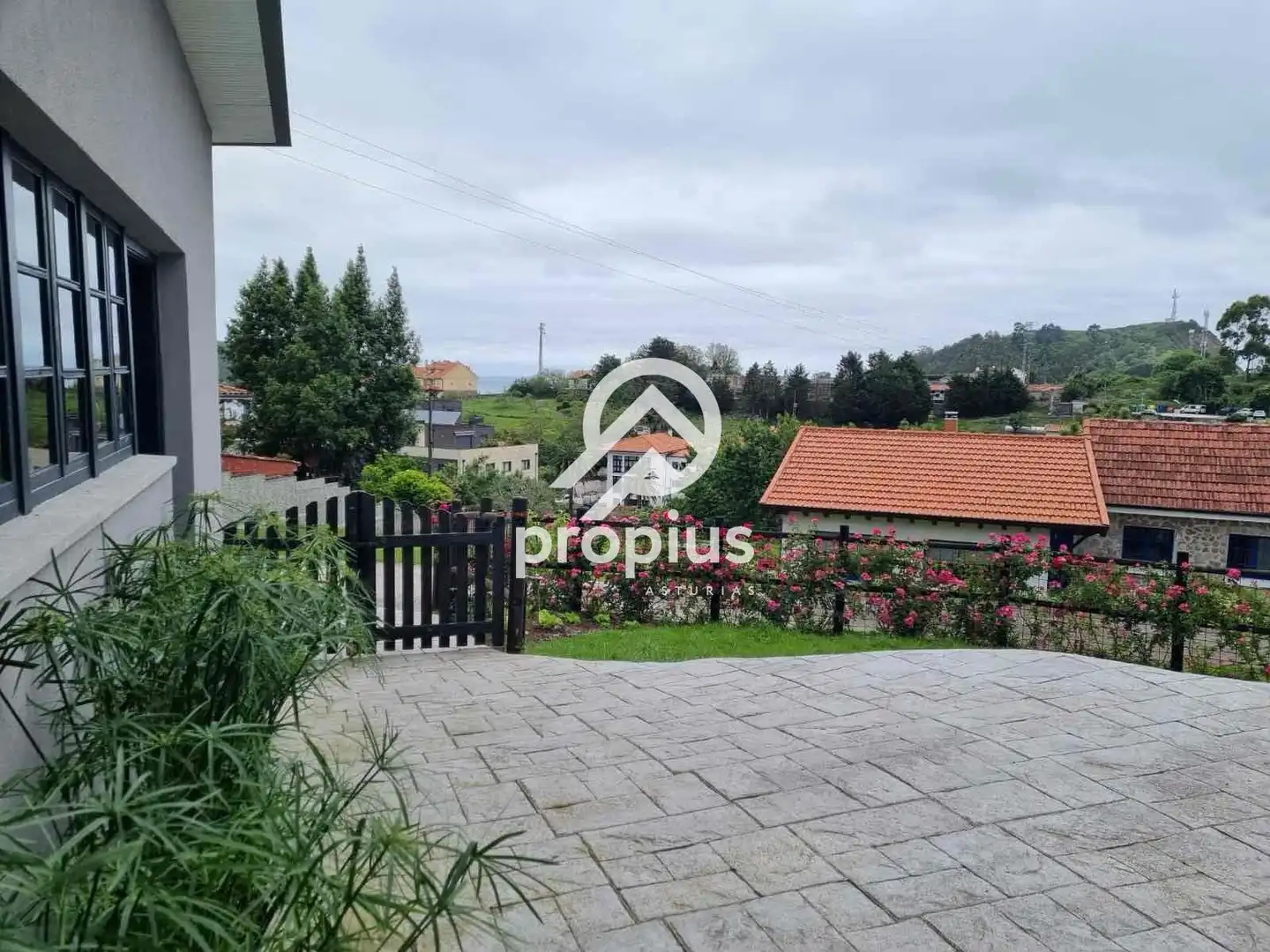 Vista exterior de Casa o chalet en venta en Ribadesella con Calefacción, Jardín privado y Terraza