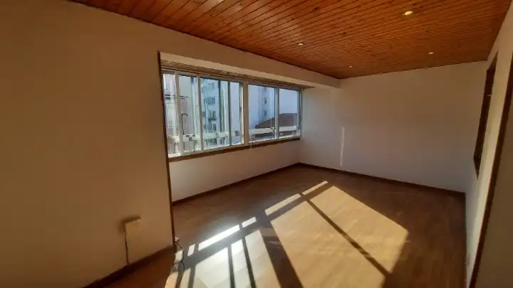 Piso de alquiler en Rúa de Oporto, Centro - Areal