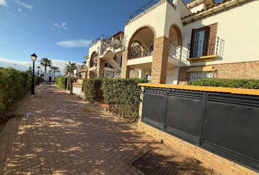 Flat for sale in C/ Ronda Generalife, Lomas del Mar