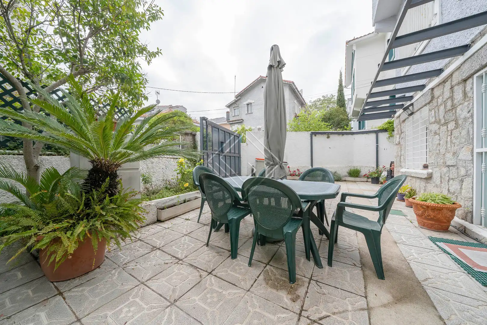 Terraza de Casa adosada en venta en Madrid