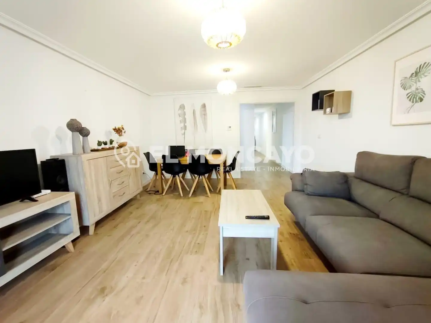 Sala de estar de Apartamento en venta en Almoradí con Aire acondicionado, Terraza y Trastero