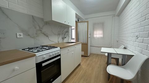 Foto 3 de Piso en venta en Calle Pradilla, Carolinas Altas, Alicante / Alacant