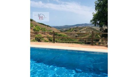 Foto 2 de Casa o chalet en venta en Diseminados Chozas (diseminado), Norte - Barrio del Pilar - El Reñidero, Vélez-Málaga