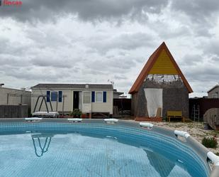 Piscina de Finca rústica en venda en Dos Hermanas amb Aire condicionat i Piscina