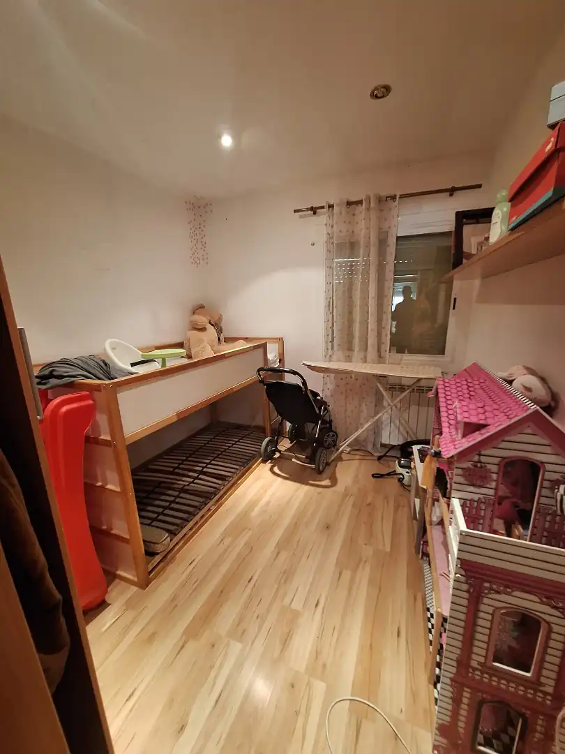 Habitación de Piso en venta en Lleida con Calefacción, Parquet y Trastero