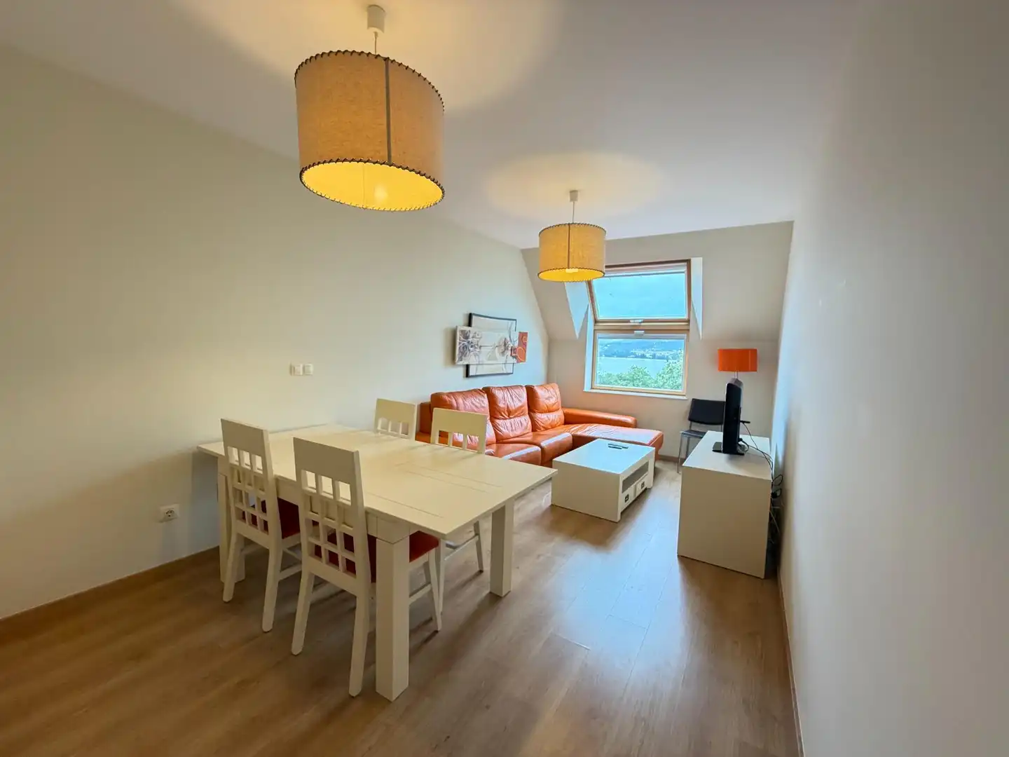 Sala d'estar de Pis en venda en Boiro amb Calefacció, Terrassa i Traster