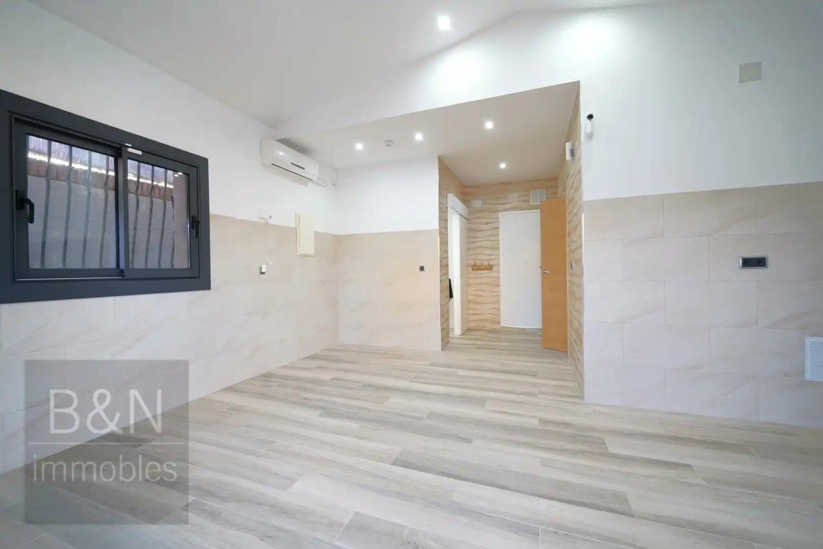 Houses for sale in Rubí  with Air Conditioner, Heating and Swimming Pool