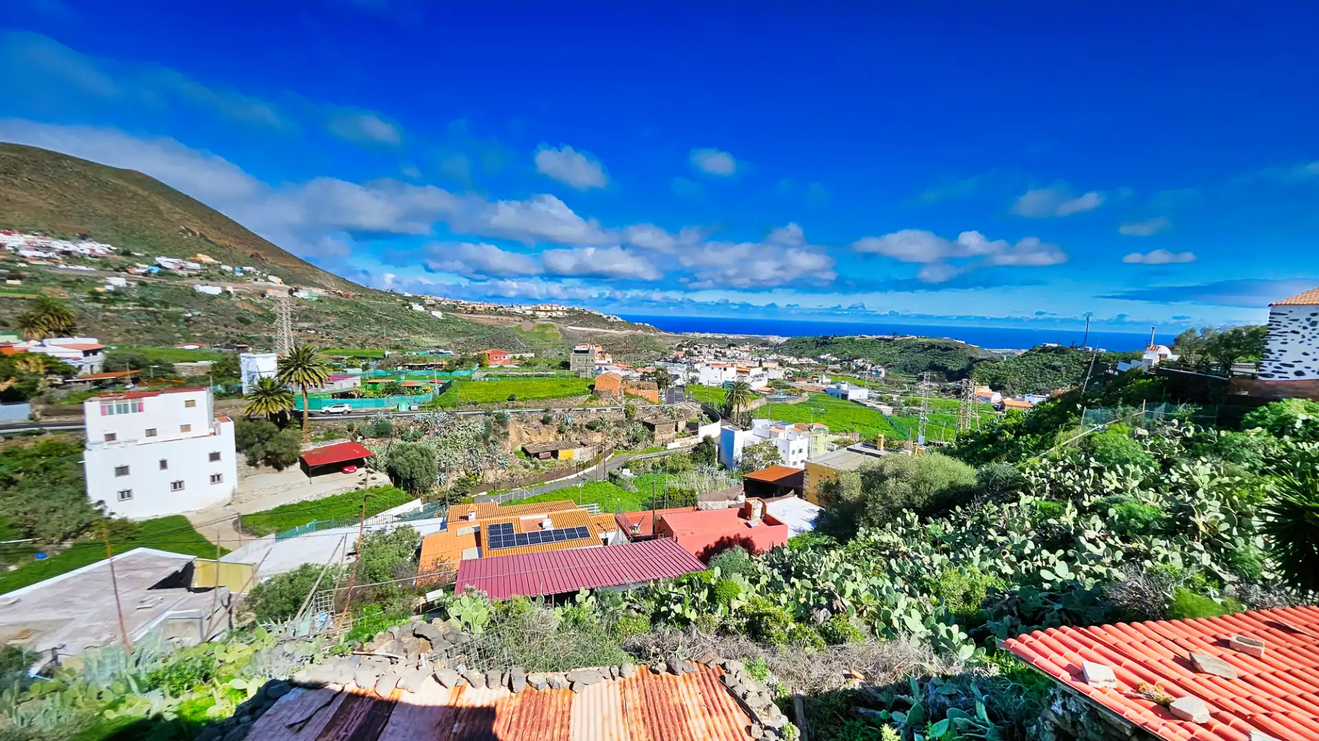 Vista exterior de Finca rústica en venda en Telde amb Jardí privat, Terrassa i Traster