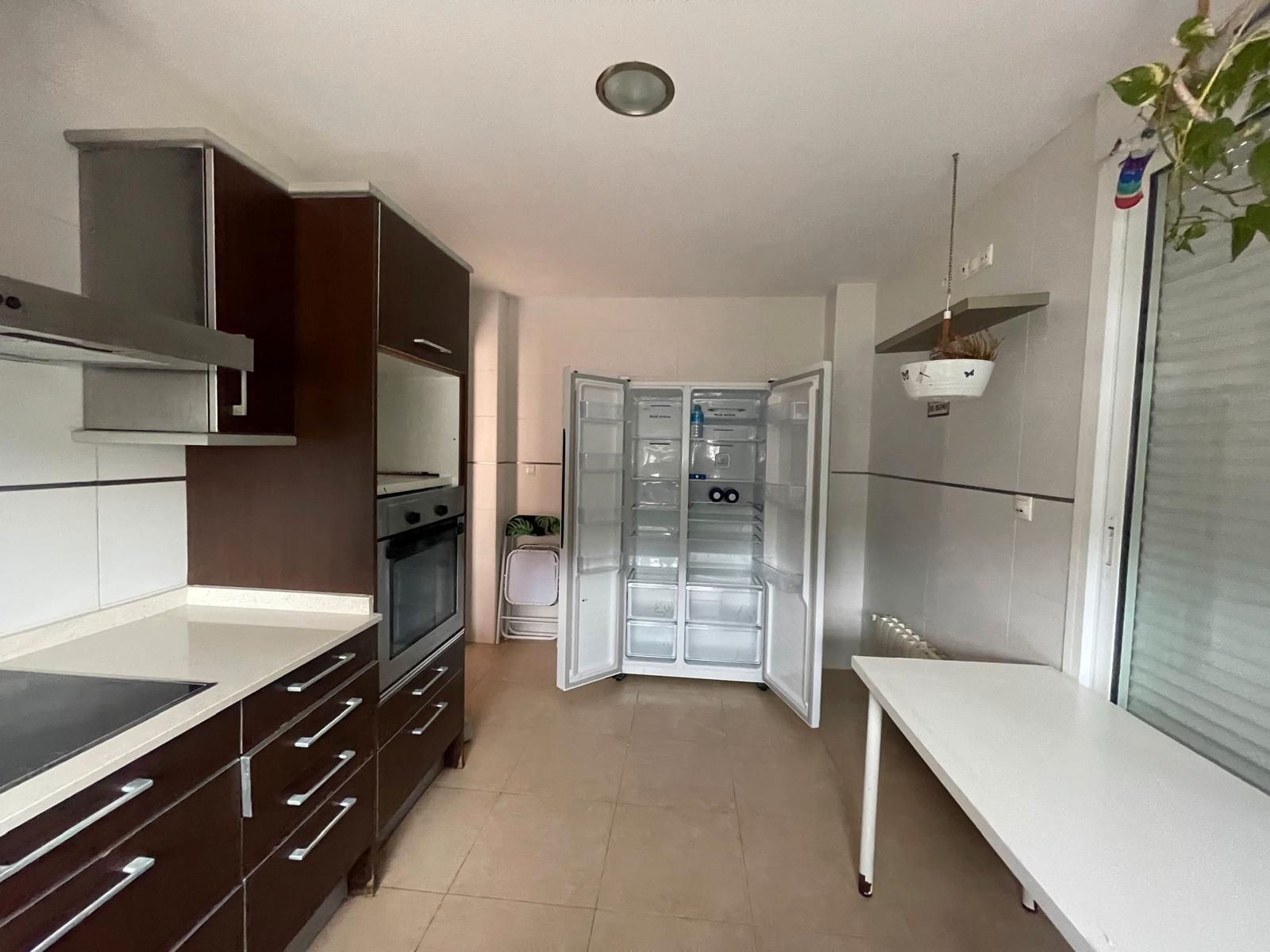 Kitchen of House or chalet for sale in Chiva  with Air Conditioner, Heating and Private garden