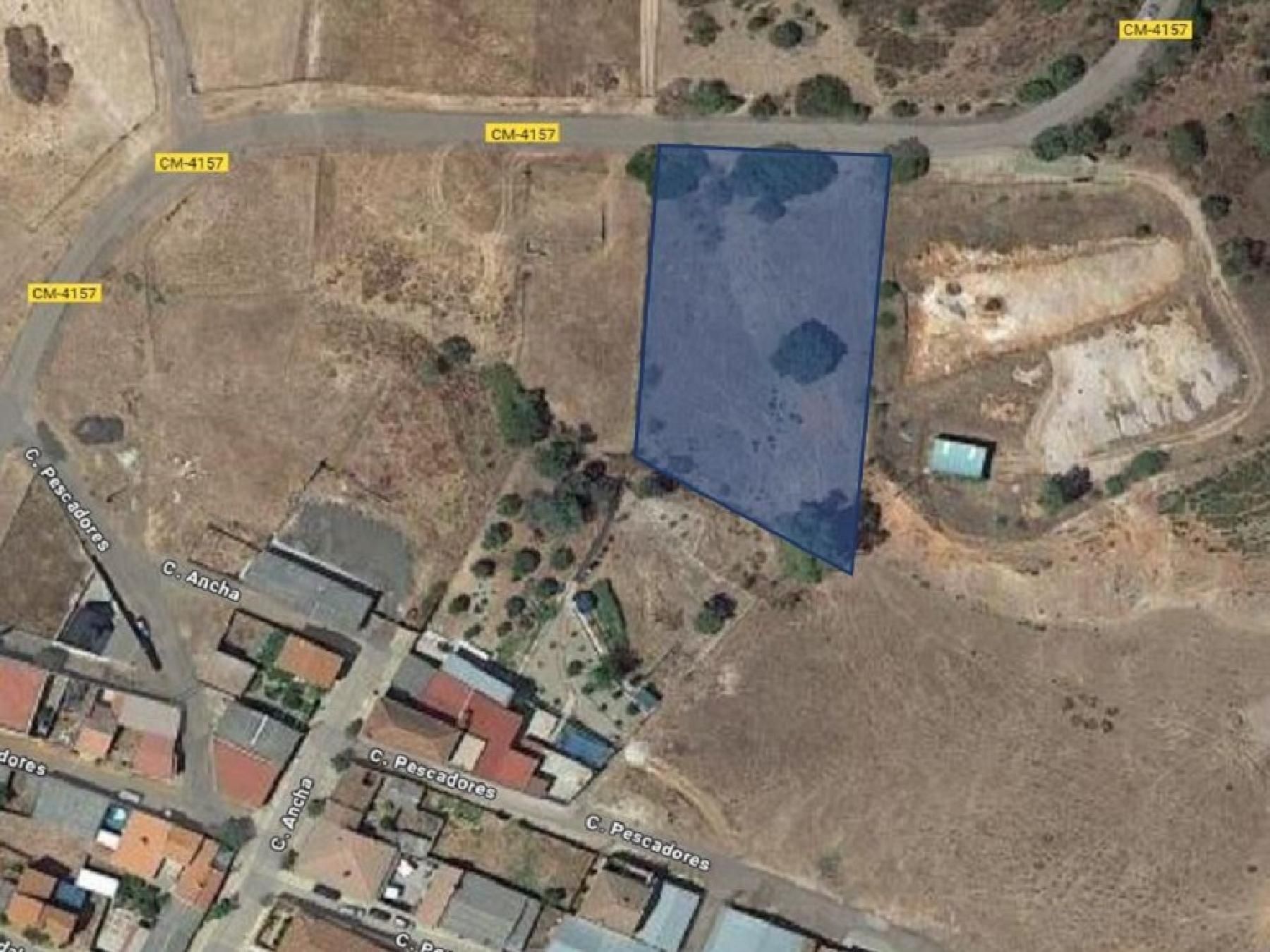 Land for sale in Alía