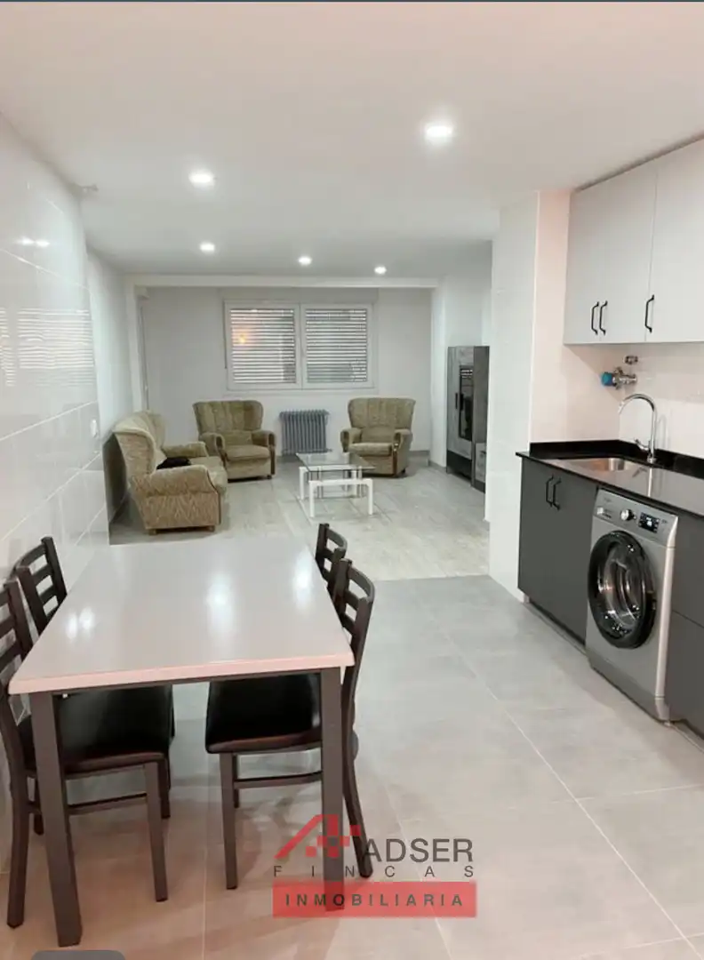 Piso en venta en  Logroño con Calefacción, Parquet y Terraza
