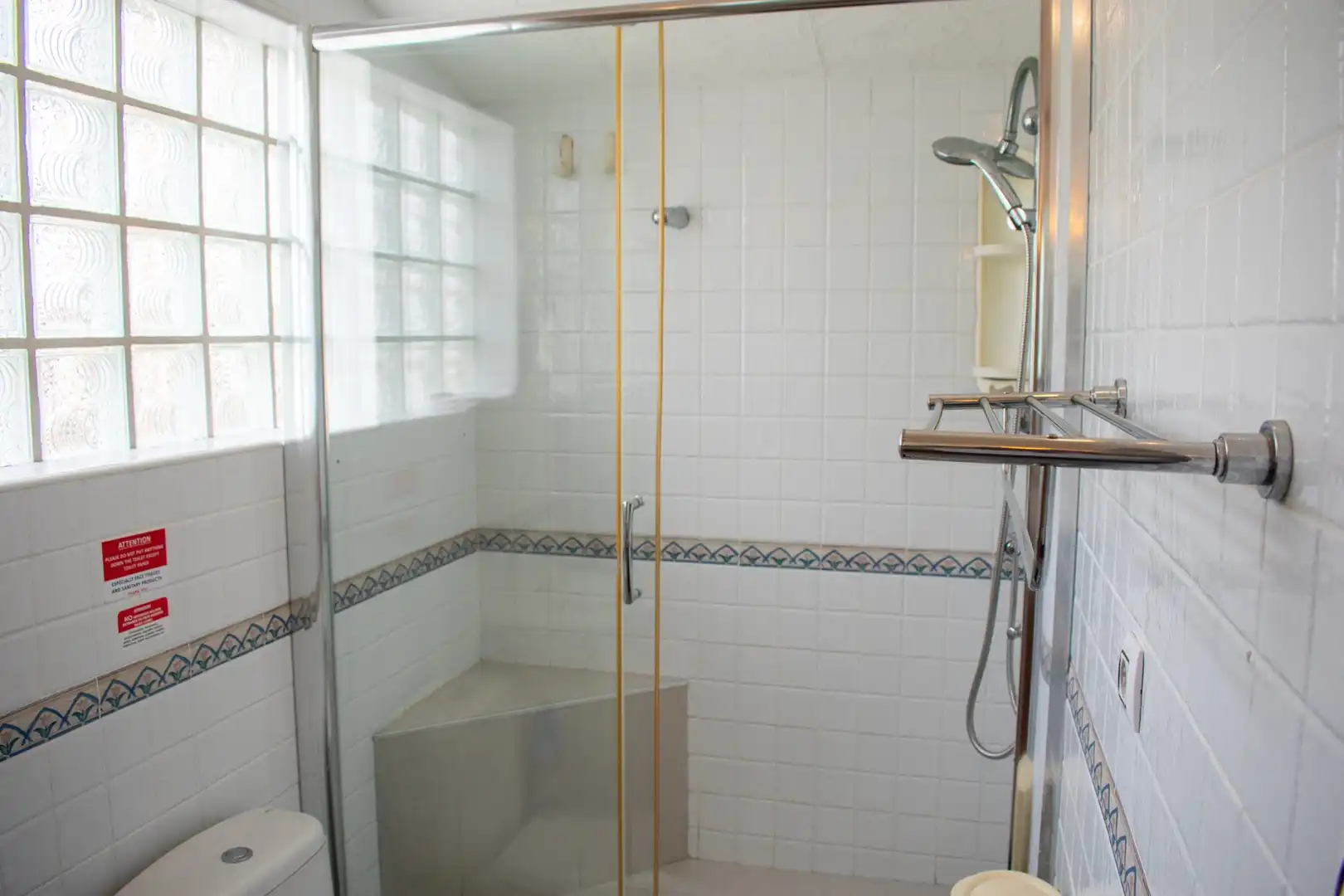 Bathroom of Houses for sale in Orihuela  with Air Conditioner, Private garden and Terrace