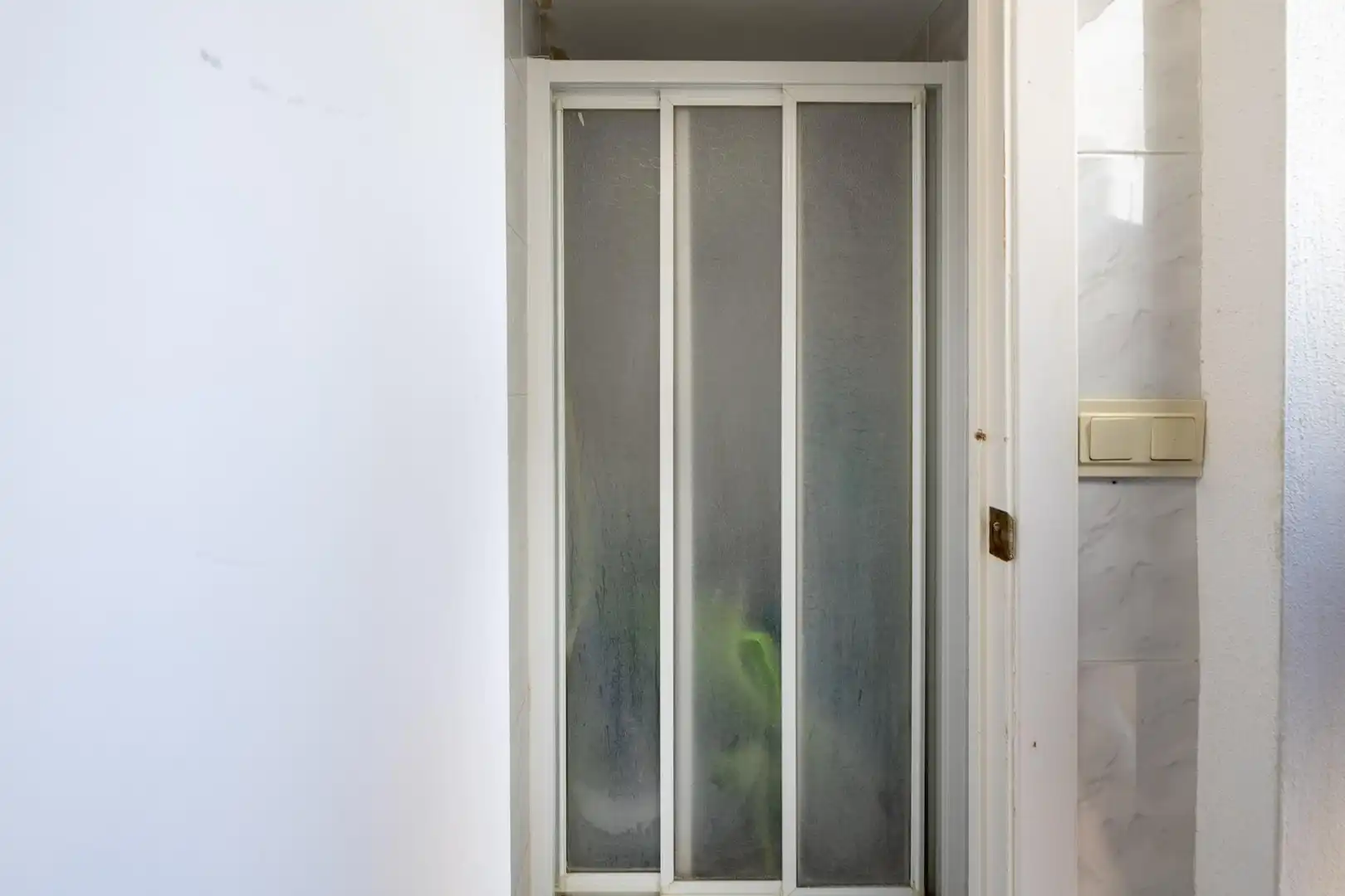 Einfamilien-Reihenhaus zum Verkauf in Motril mit Klimaanlage, Möbliert und Balkon