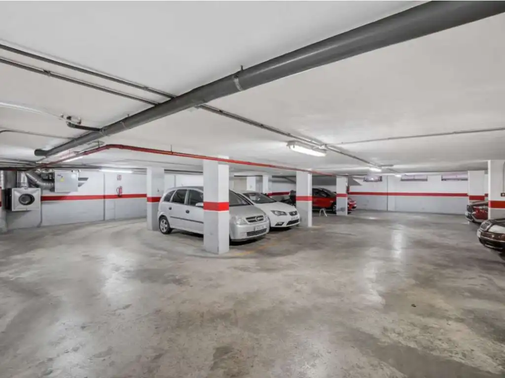 Apartamento con ascensor en venta en Calle Campoamor, imagen 20