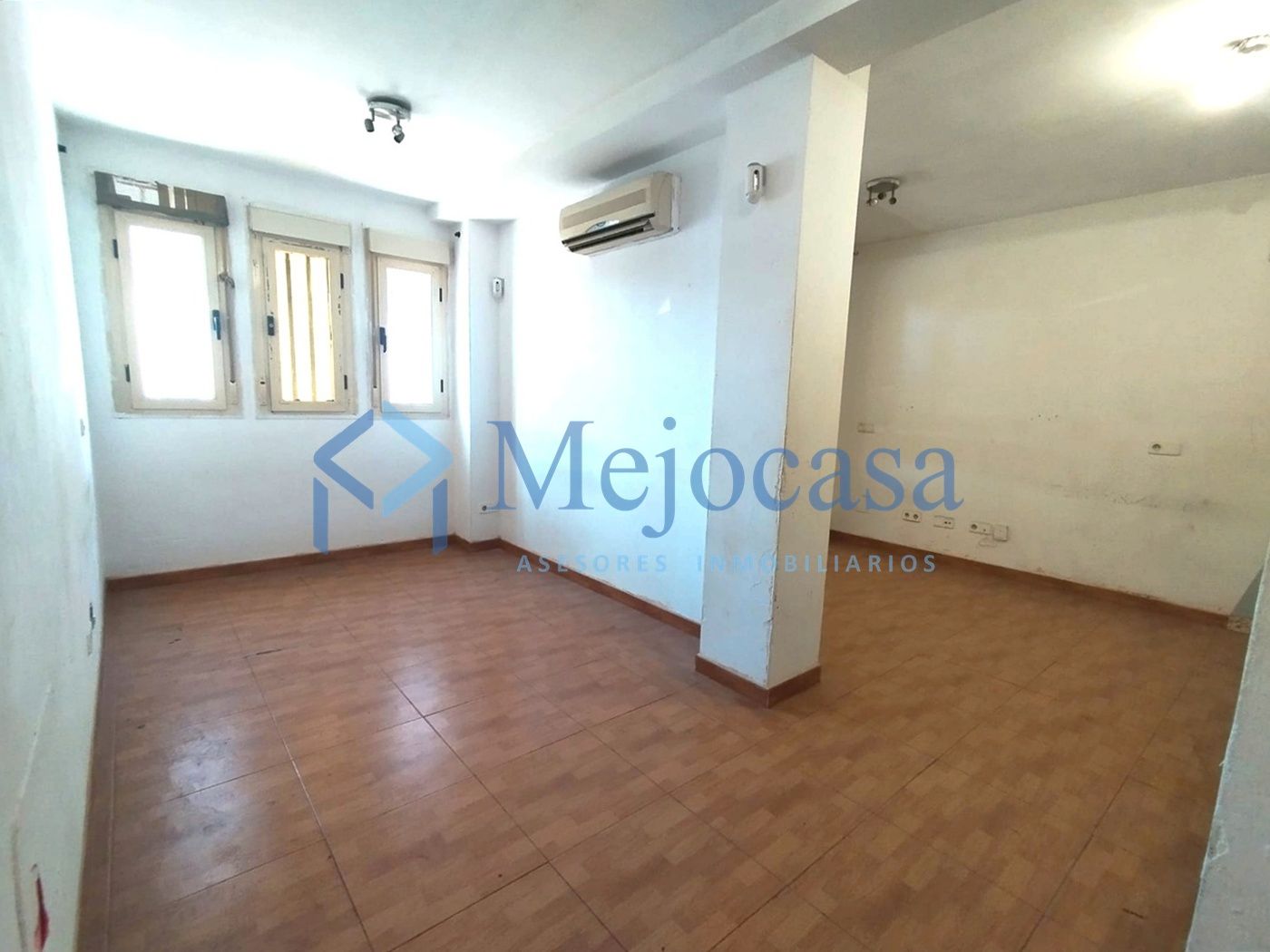 Apartment for sale in  Madrid Capital  with Air Conditioner, Heating and Balcony