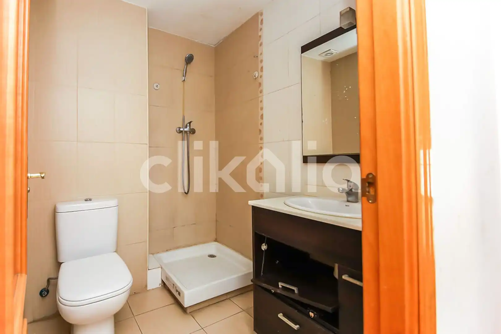 Baño de Piso en venta en Valls con Calefacción y Terraza