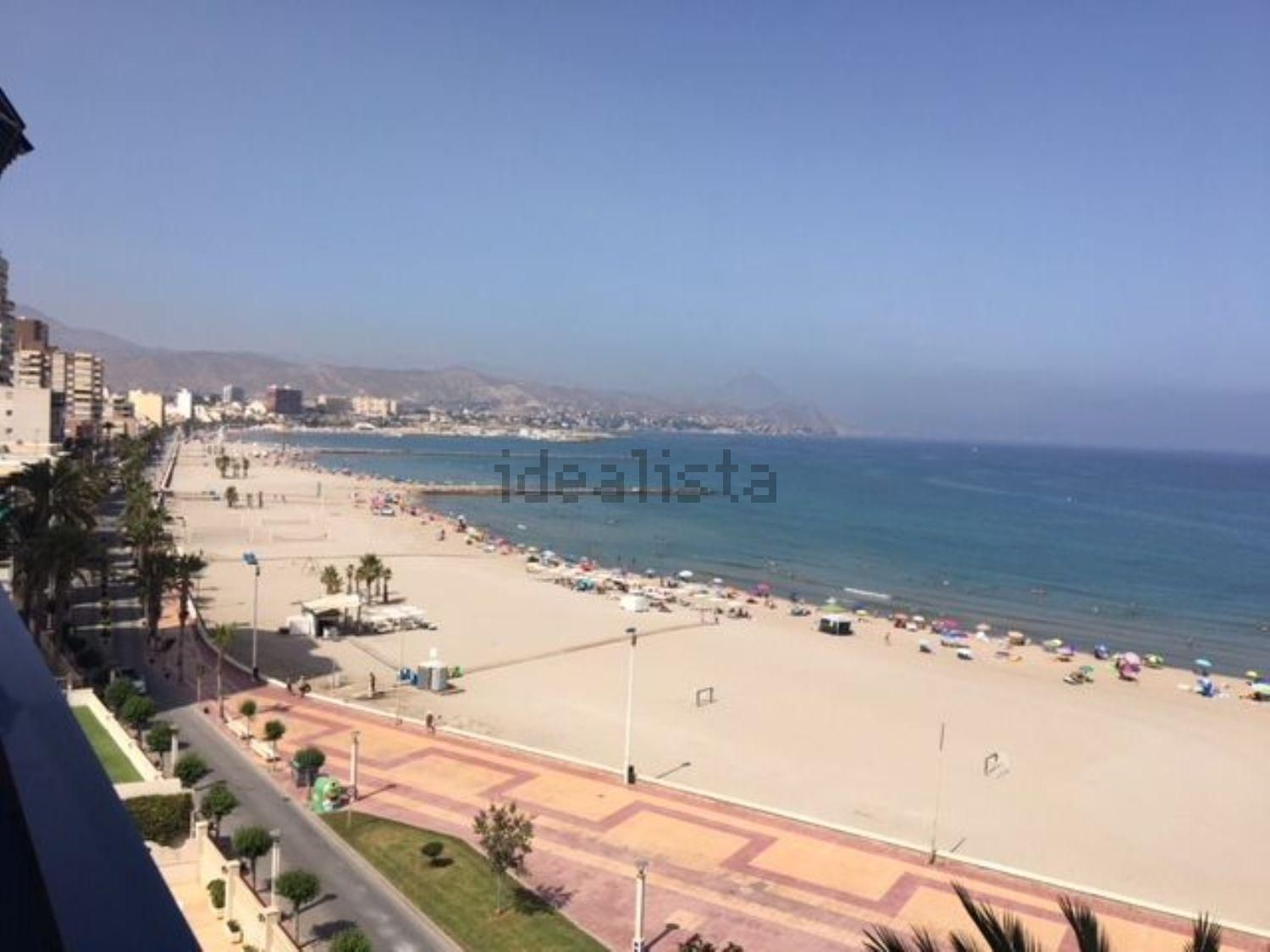Exterior view of Flat to rent in El Campello  with Air Conditioner, Private garden and Terrace
