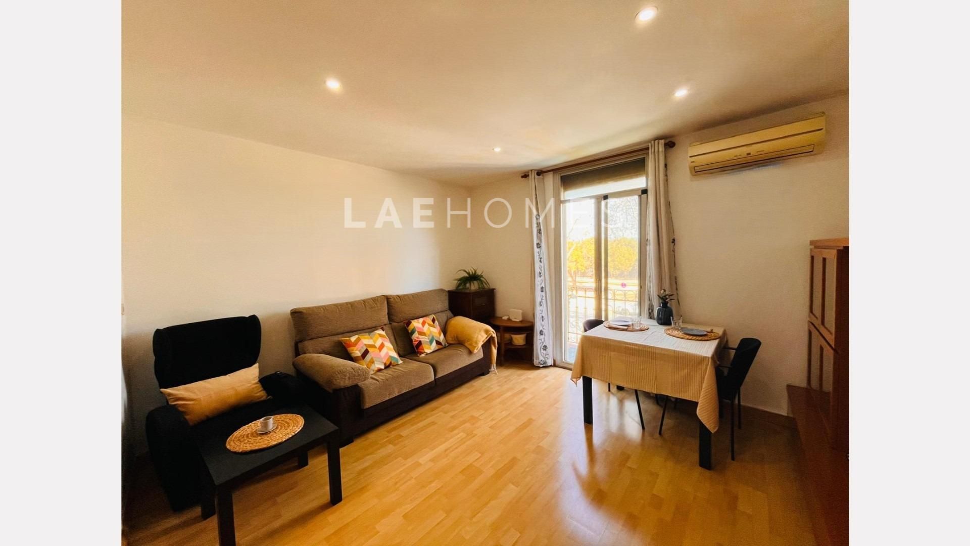 Vista exterior de Piso en venta en Sant Adrià de Besòs con Aire acondicionado, Parquet y Terraza