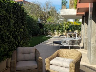 Bajo con piscina en venta en Ponent
