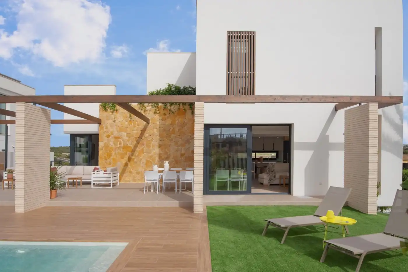 Terrassa de Casa o xalet en venda en Orihuela amb Aire condicionat, Jardí privat i Terrassa