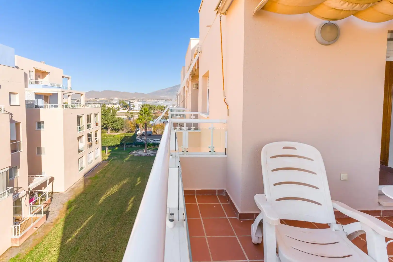 Terraza de Ático en venta en El Ejido con Aire acondicionado, Calefacción y Jardín privado