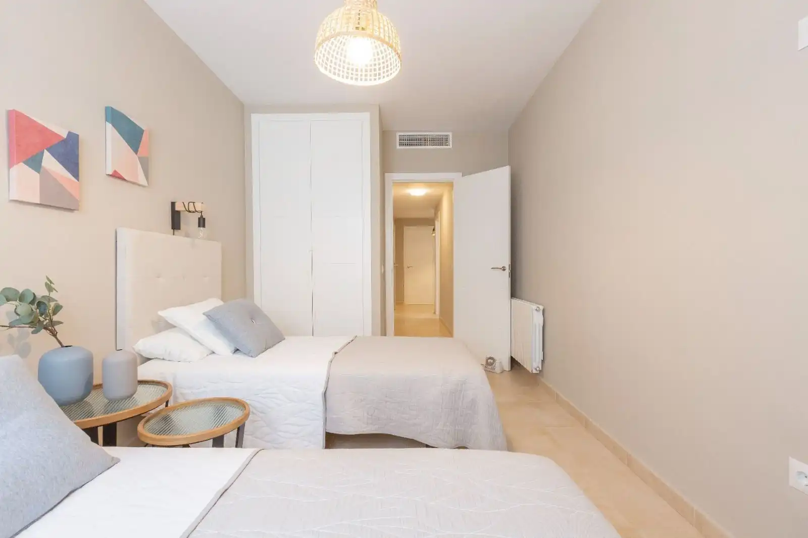 Bedroom of Flat for rent in Ronda  with Air Conditioner, Heating and Terrace