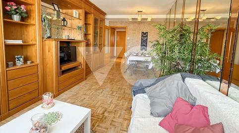 Foto 2 de Piso en venta en De Budapest, Rosas - Musas, Madrid Capital