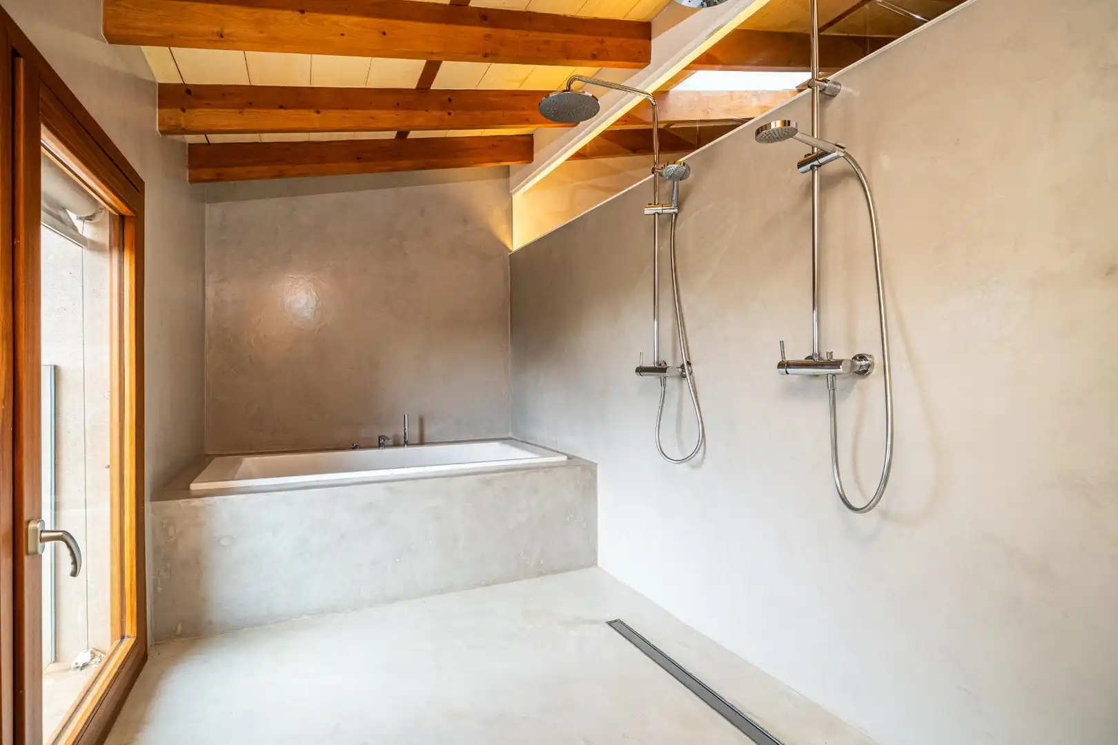 Bathroom of Country homes for sale in Manacor  with Air Conditioner, Heating and Private garden