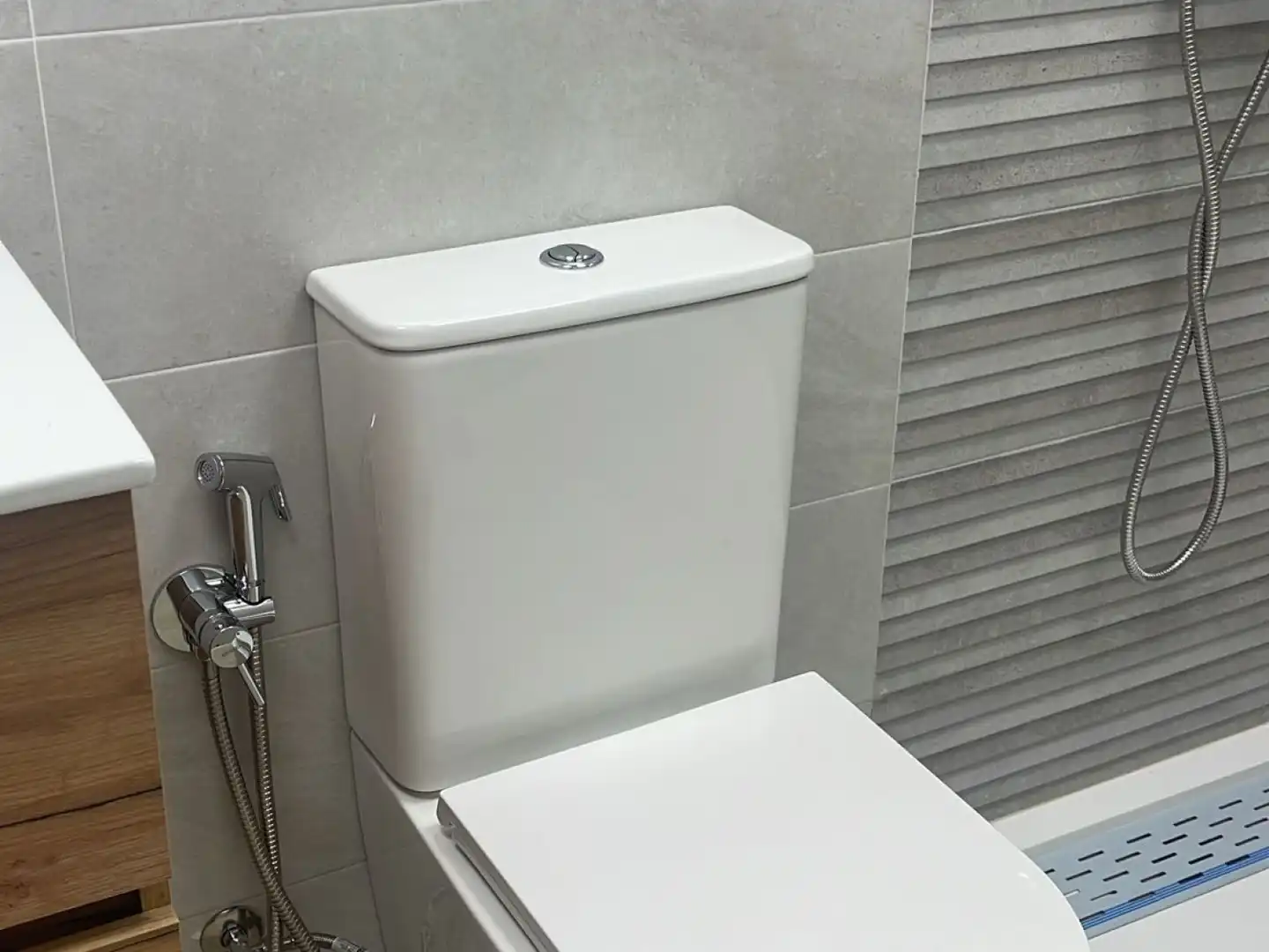 Bathroom of Flat for rent in Málaga  with Swimming Pool, Furnished and Oven