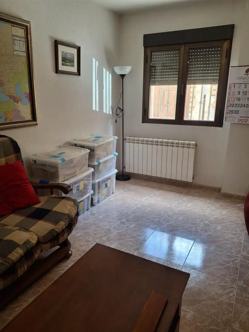Piso en venta en Cantalejo con Calefacción