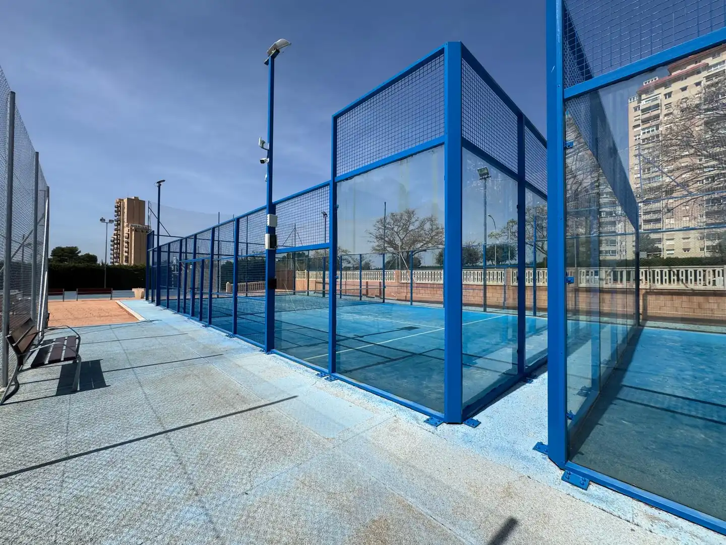 Vista exterior de Apartament de lloguer en El Campello amb Jardí privat, Terrassa i Moblat