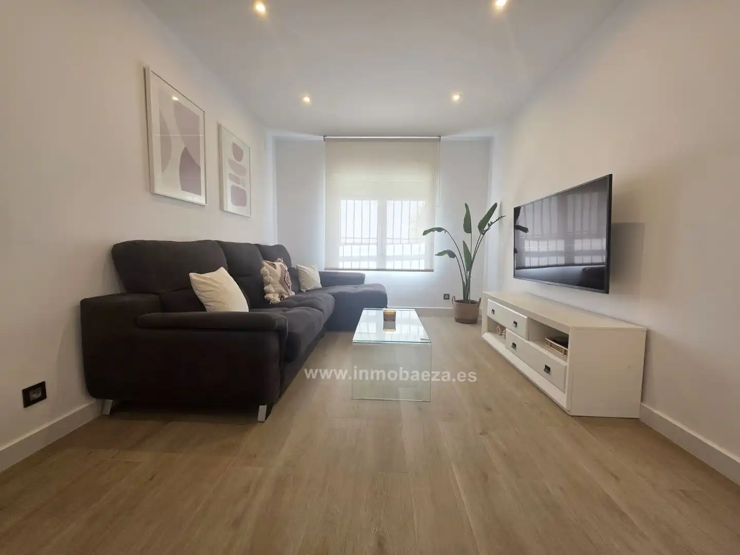 Sala d'estar de Casa o xalet en venda en Ibros amb Terrassa i Traster