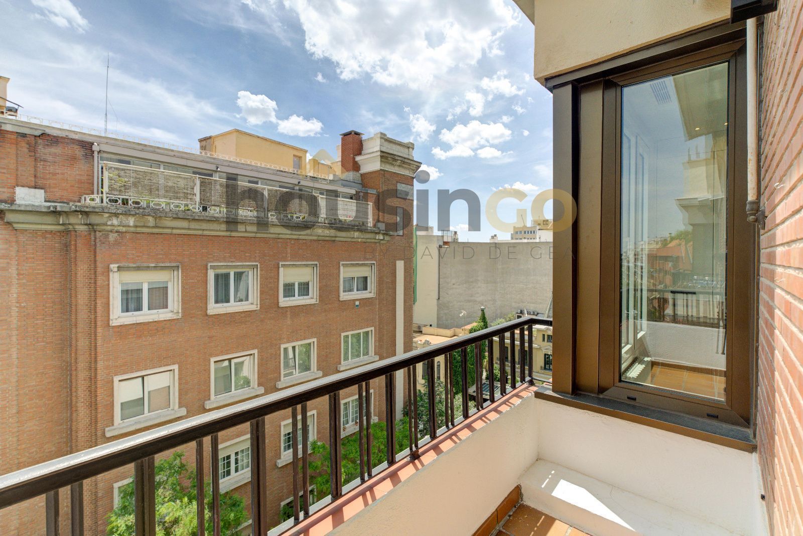 Exterior view of Flat for sale in  Madrid Capital  with Air Conditioner, Heating and Terrace