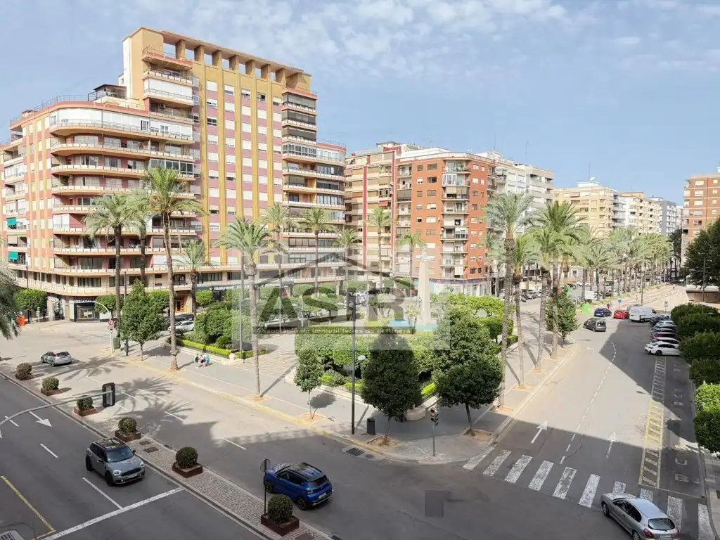 Vista exterior de Piso en venta en Alzira