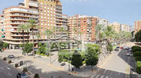 Foto 2 de Piso en venta en Plaza Regne, Caputxins, Alzira