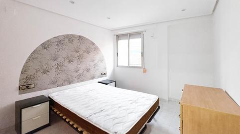 Photo 3 of Flat to rent in Calle Berenguer Montoliu, La Malva-rosa,  Valencia Capital