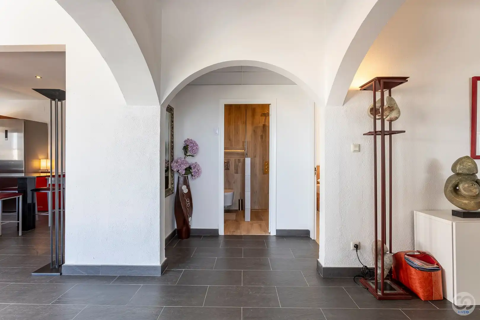 Einfamilien-Reihenhaus zum Verkauf in Roses mit Klimaanlage, Heizung und Schwimmbad
