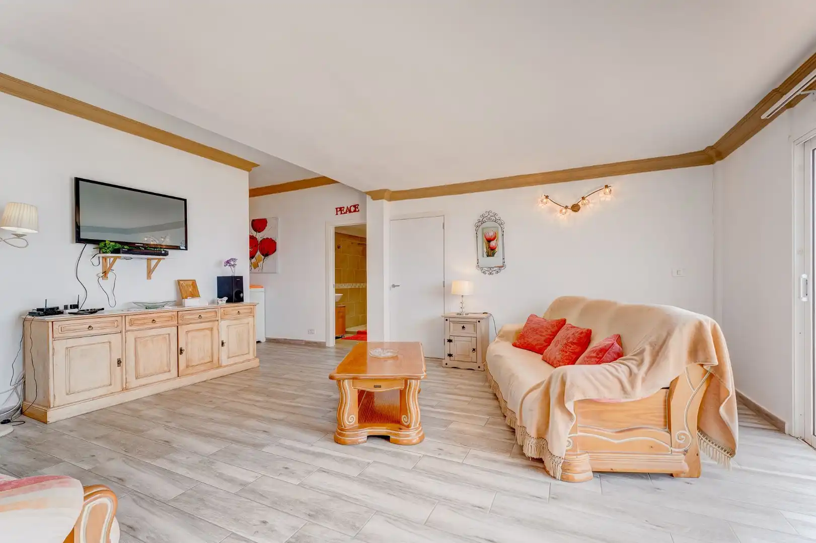 Sala de estar de Casa o chalet en venta en Adeje con Jardín privado, Terraza y Trastero